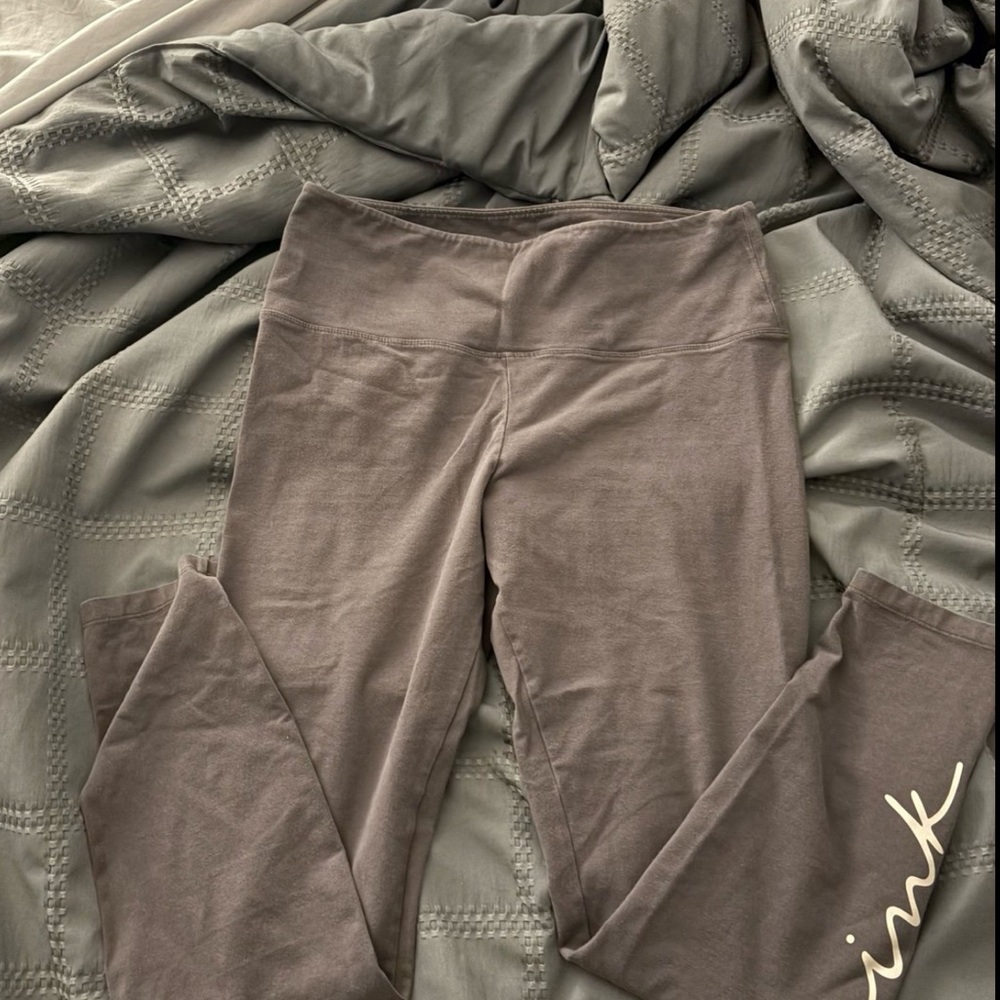 Gray Leggings with PINK on the leg